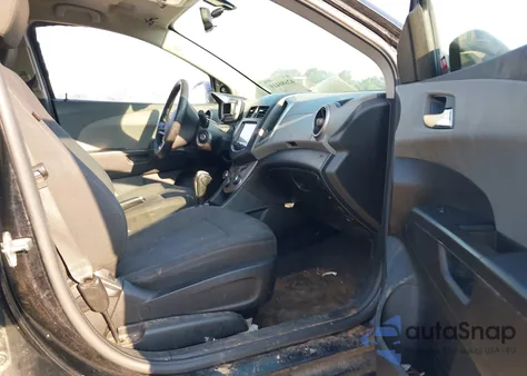 2016 Chevrolet Sonic Lt Auto z USA, uszkodzony, nr VIN 1G1JC6SH5G4117845